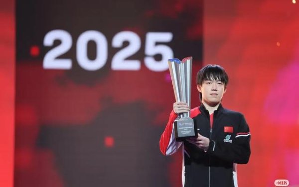 华亿配资 王楚钦：hold不住别嫁他！氛围感男生，有颜有钱还深情容易犯桃花